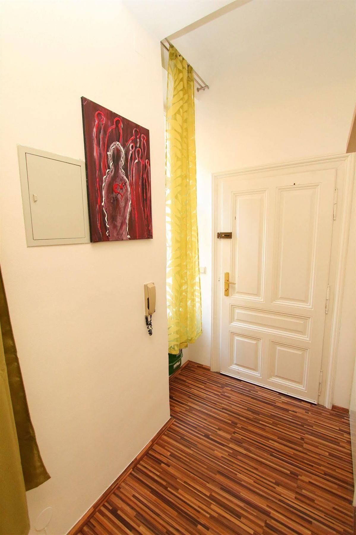 Apartment Simmering เวียนนา ภายนอก รูปภาพ