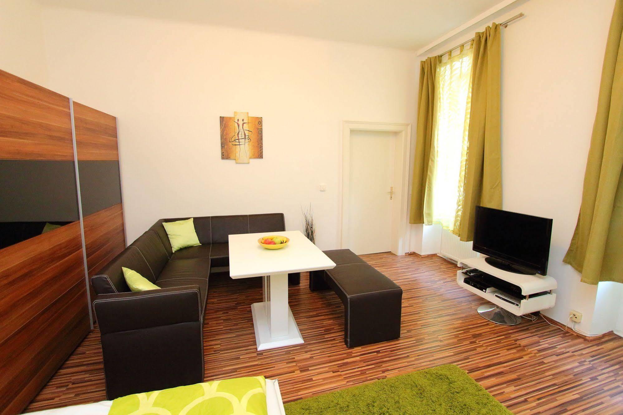 Apartment Simmering เวียนนา ภายนอก รูปภาพ