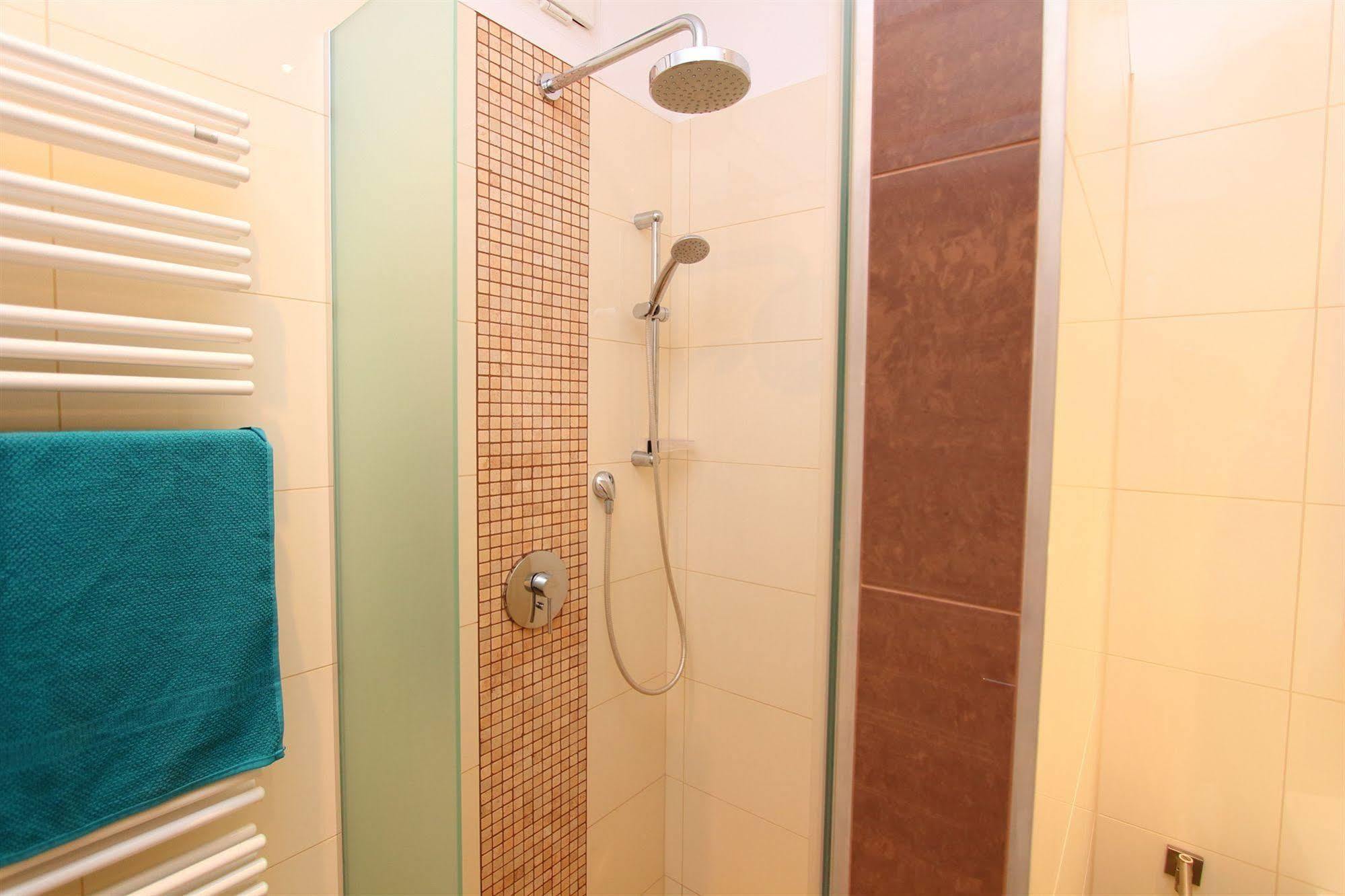 Apartment Simmering เวียนนา ภายนอก รูปภาพ